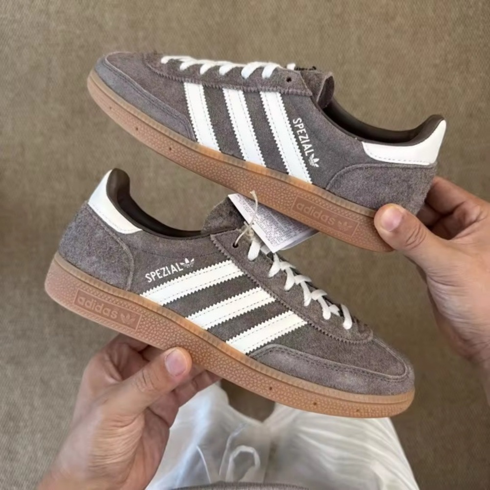 Adidas Spezial Sneakers – Brown Suede / Gum Sole (Women’s Size 9) - Picture 8 of 8